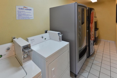 Baymont by Wyndham Garden of the Gods/Colorado Springs image 12