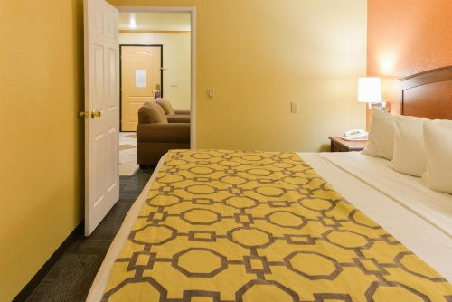 Baymont by Wyndham Garden of the Gods/Colorado Springs image 15