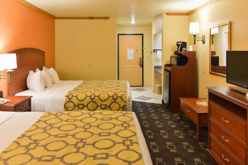 Baymont by Wyndham Garden of the Gods/Colorado Springs image 18